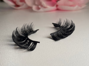 "Colucci" Russian style lashes