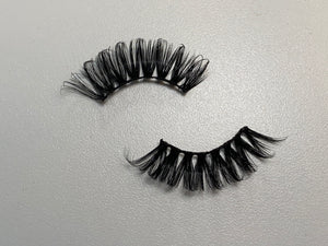 “Roberta" Russian style lashes