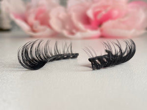 “Roberta" Russian style lashes